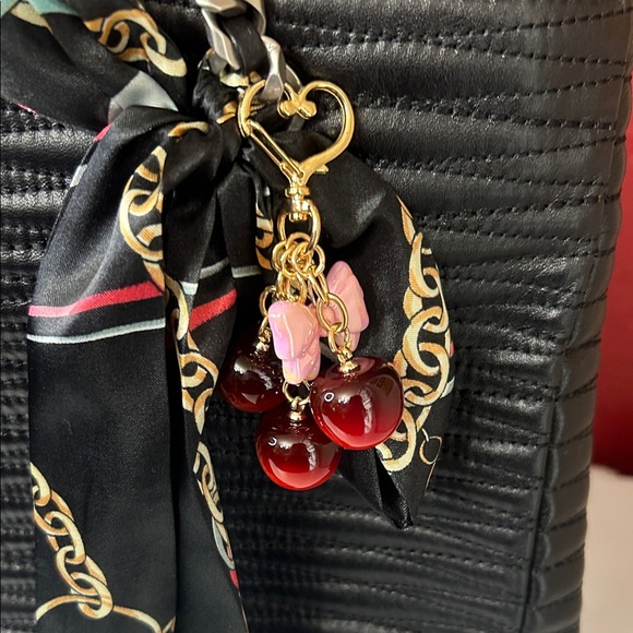 Louis Quatorze Black Tote with Chain Straps - Picture 3 of 13